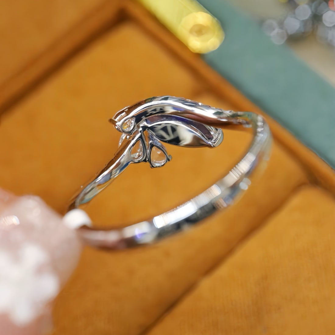14k Gold 1.29 Ctw Natural Sapphire & Diamond Ring - 4