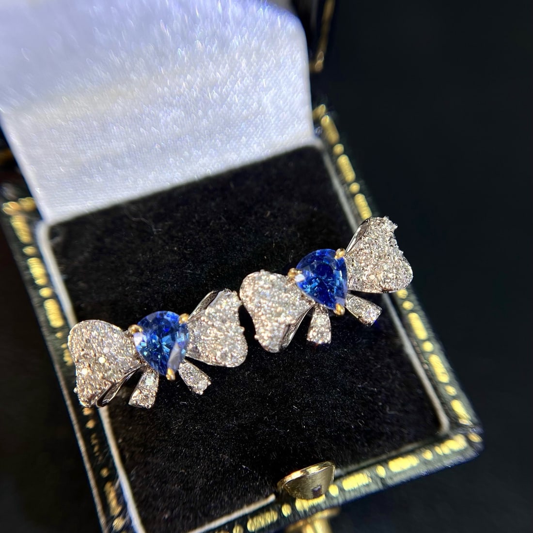 14k Gold 1.88 Ctw Natural Sapphire & Diamond Earrings: Ref:231174188 // gold content:14k gold // main gemstone:sapphire // shape:pear // carat weight:1. 20ct // color:blue // treatment:natural // // adjacent gemstone 2 : diamond // shape:round // carat