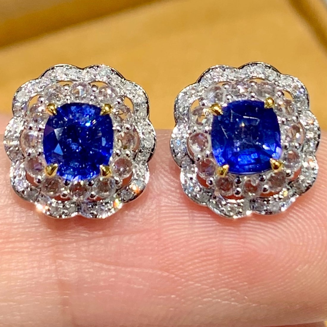 14k Gold 1 Ct Natural Blue Turquoise & Diamond & Sapphire Earrings - 2