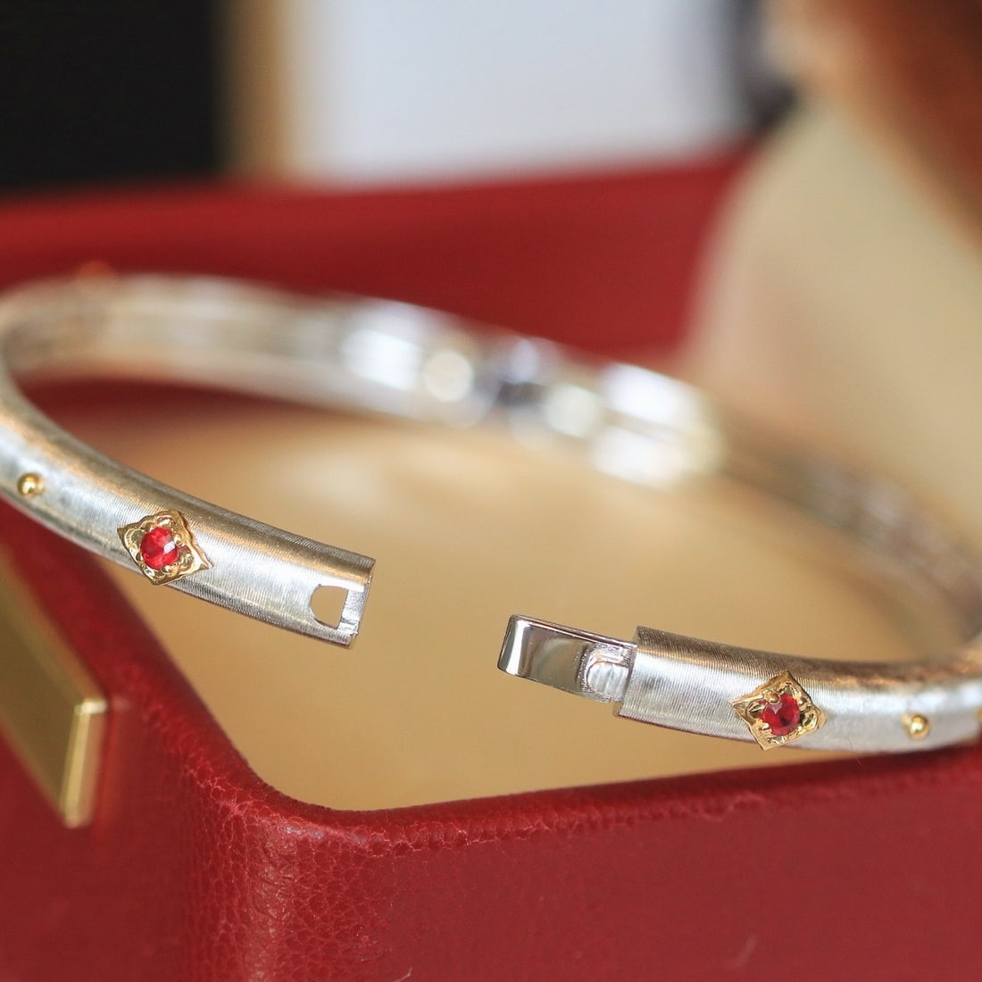 14k Gold 0.45 Ct Natural Ruby Bangle - 3