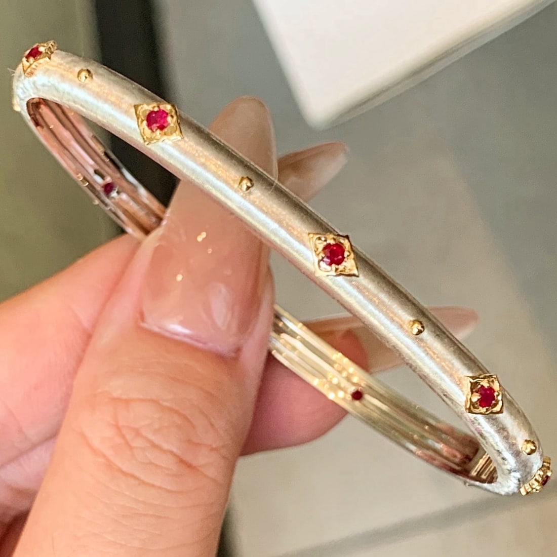 14k Gold 0.45 Ct Natural Ruby Bangle - 4