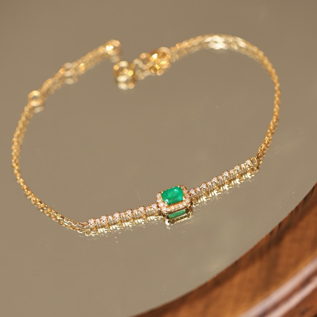 14k Gold 0.71 Ctw Natural Emerald & Diamond Bracelet - 4