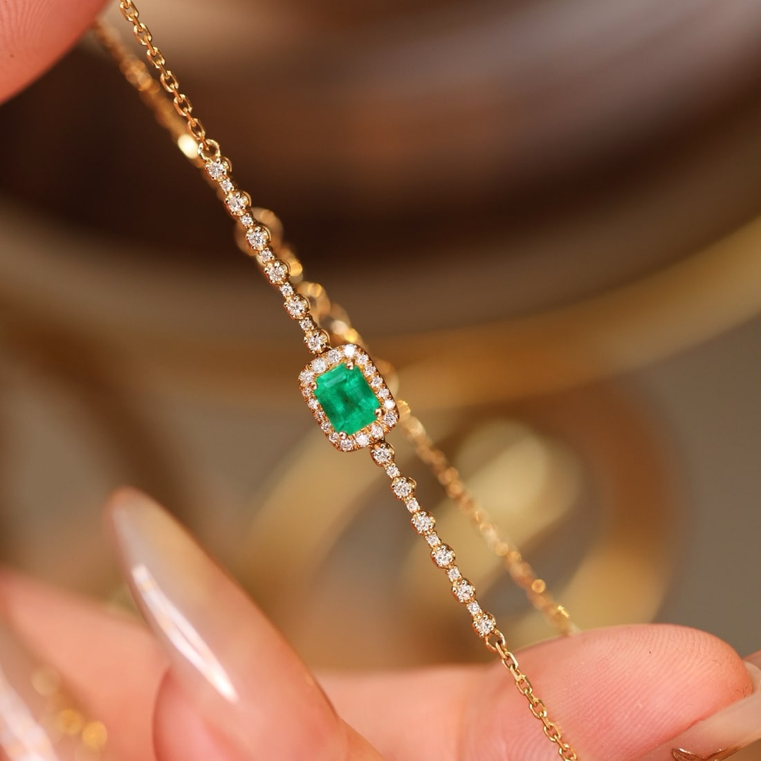 14k Gold 0.71 Ctw Natural Emerald & Diamond Bracelet - 6