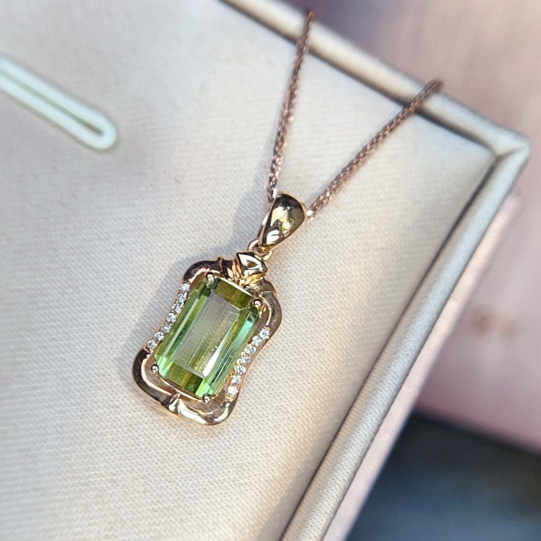 14k Gold 2.74 Ctw Natural Tourmaline & Diamond Pendant( Without Chain ) - 4