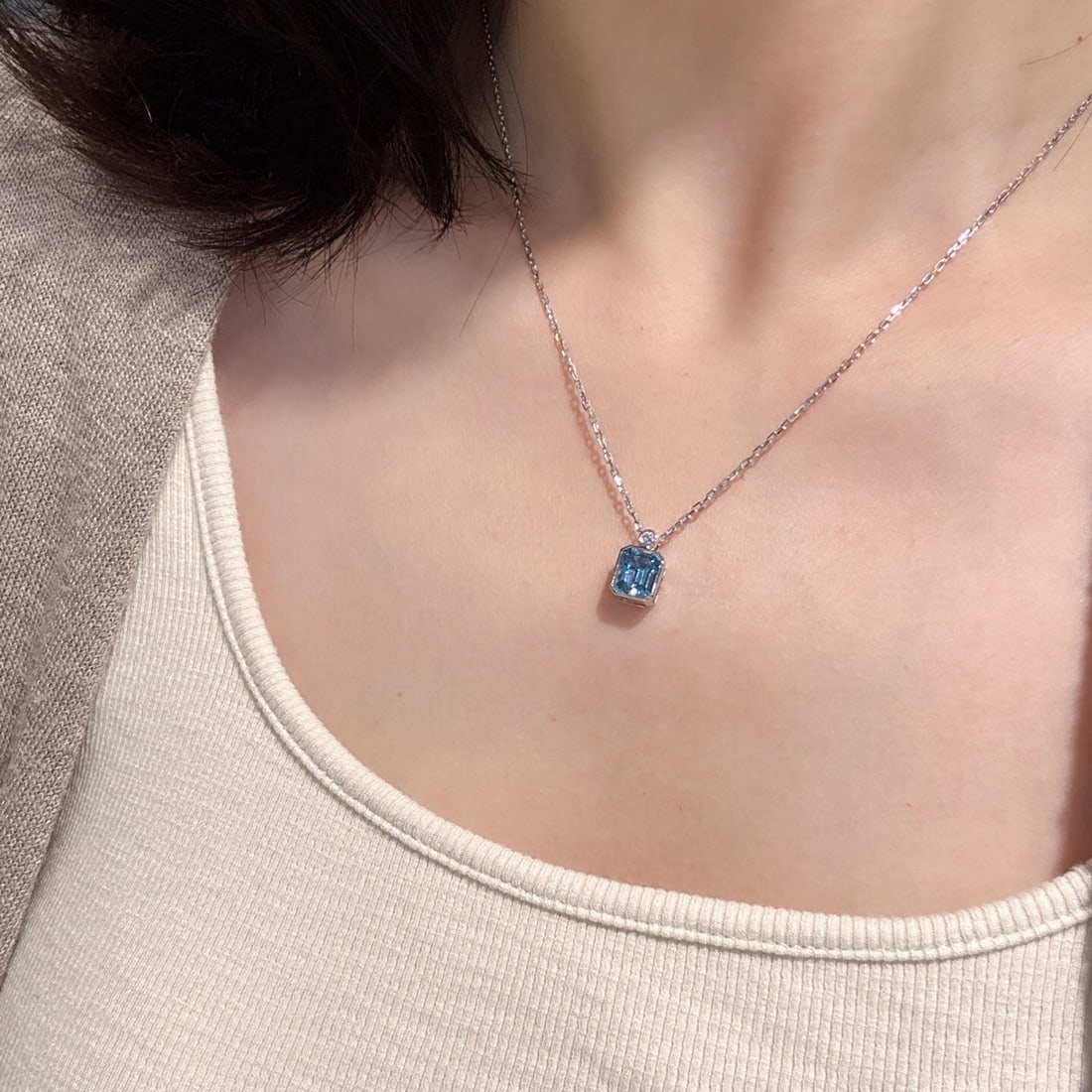 14k Gold 1.93 Ctw Natural Aquamarine & Diamond Pendant( Without Chain ) - 3