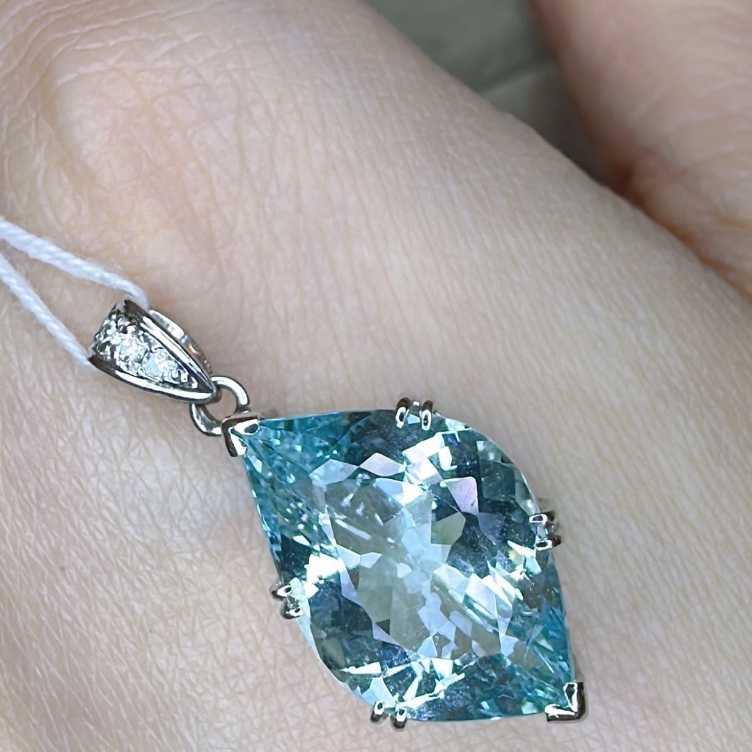 14k Gold 7.69 Ctw Natural Aquamarine & Diamond Pendant( Without Chain ) - 2