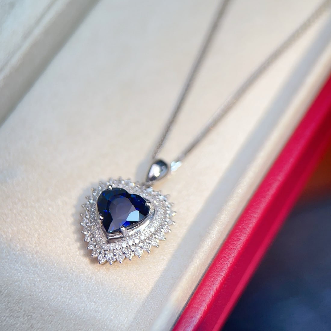14k Gold 2.40 Ctw Vivid Blue Natural Sapphire & Diamond Pendant( Without Chain ) - 3