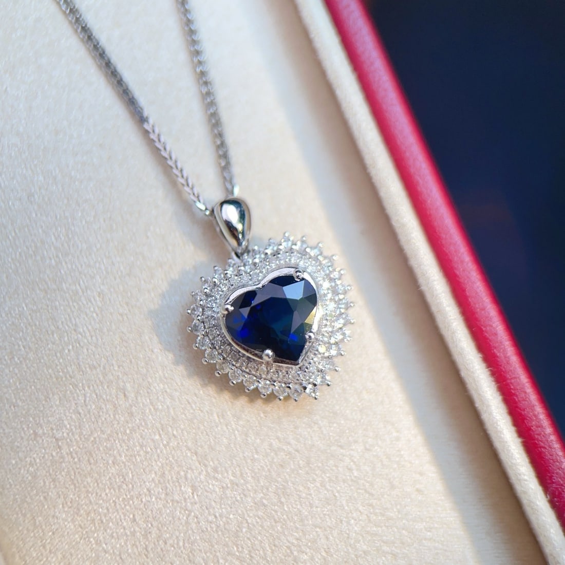 14k Gold 2.40 Ctw Vivid Blue Natural Sapphire & Diamond Pendant( Without Chain ) - 4