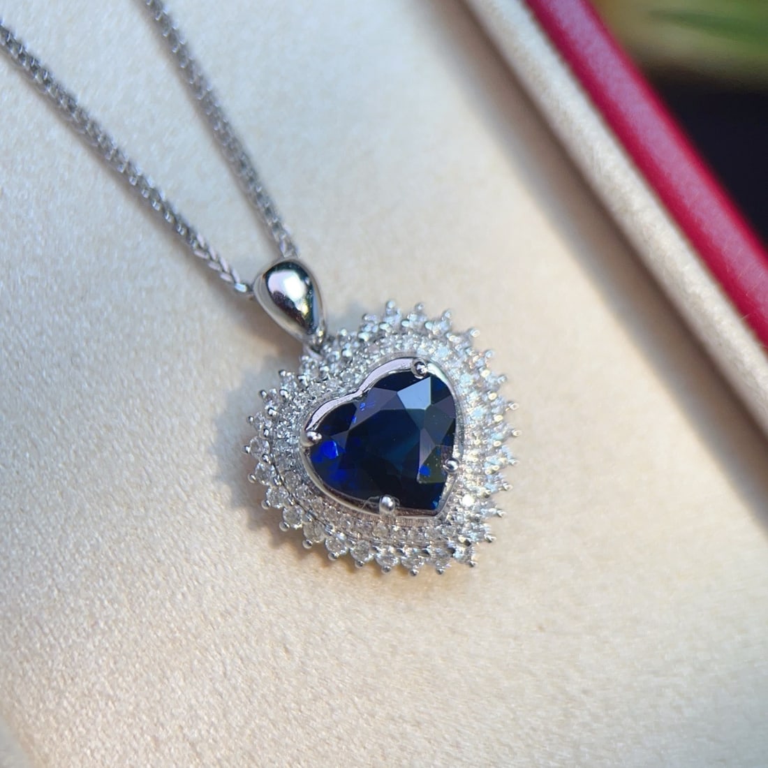 14k Gold 2.40 Ctw Vivid Blue Natural Sapphire & Diamond Pendant( Without Chain ) - 5