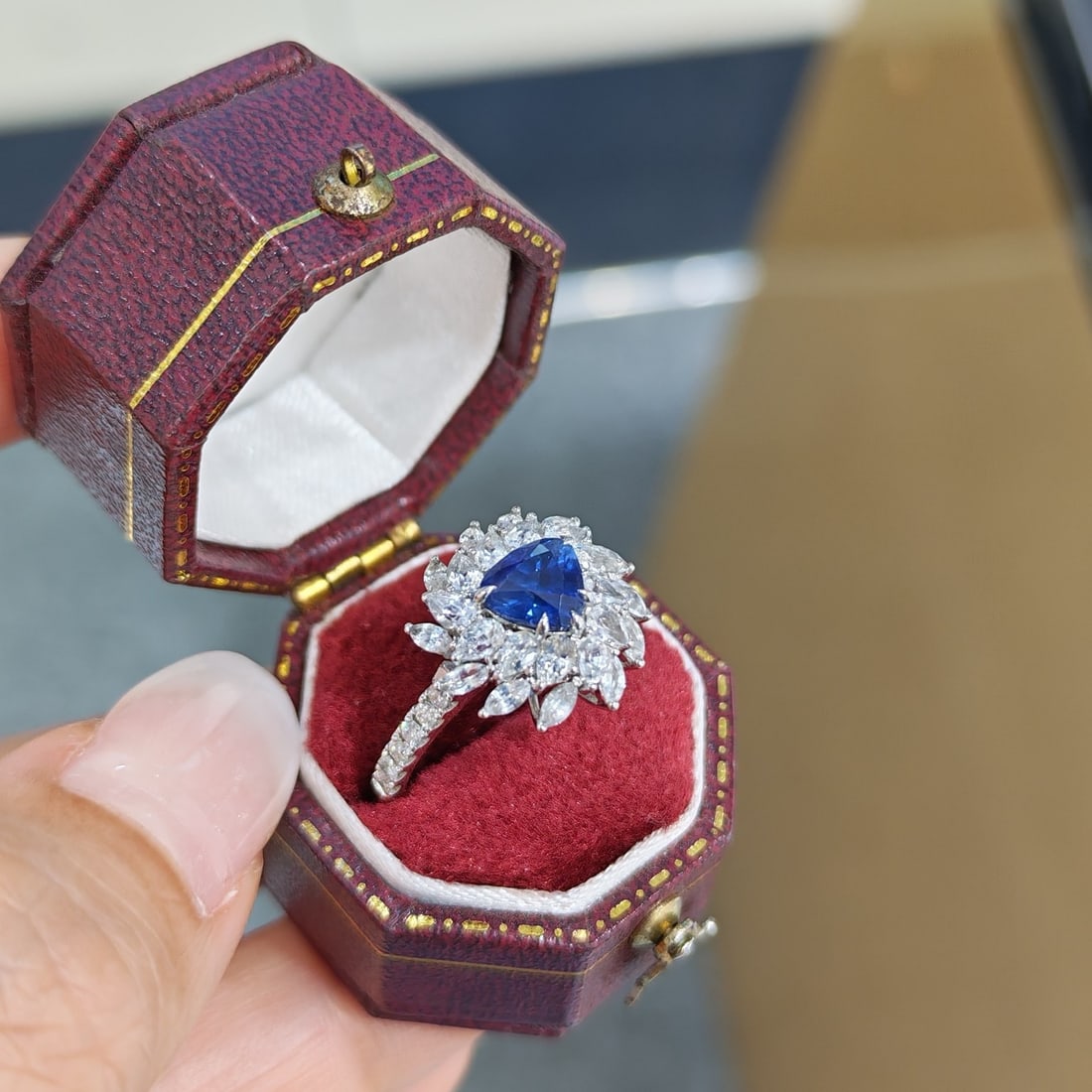14k Gold 1.29 Ctw Natural Sapphire & Diamond Ring - 4