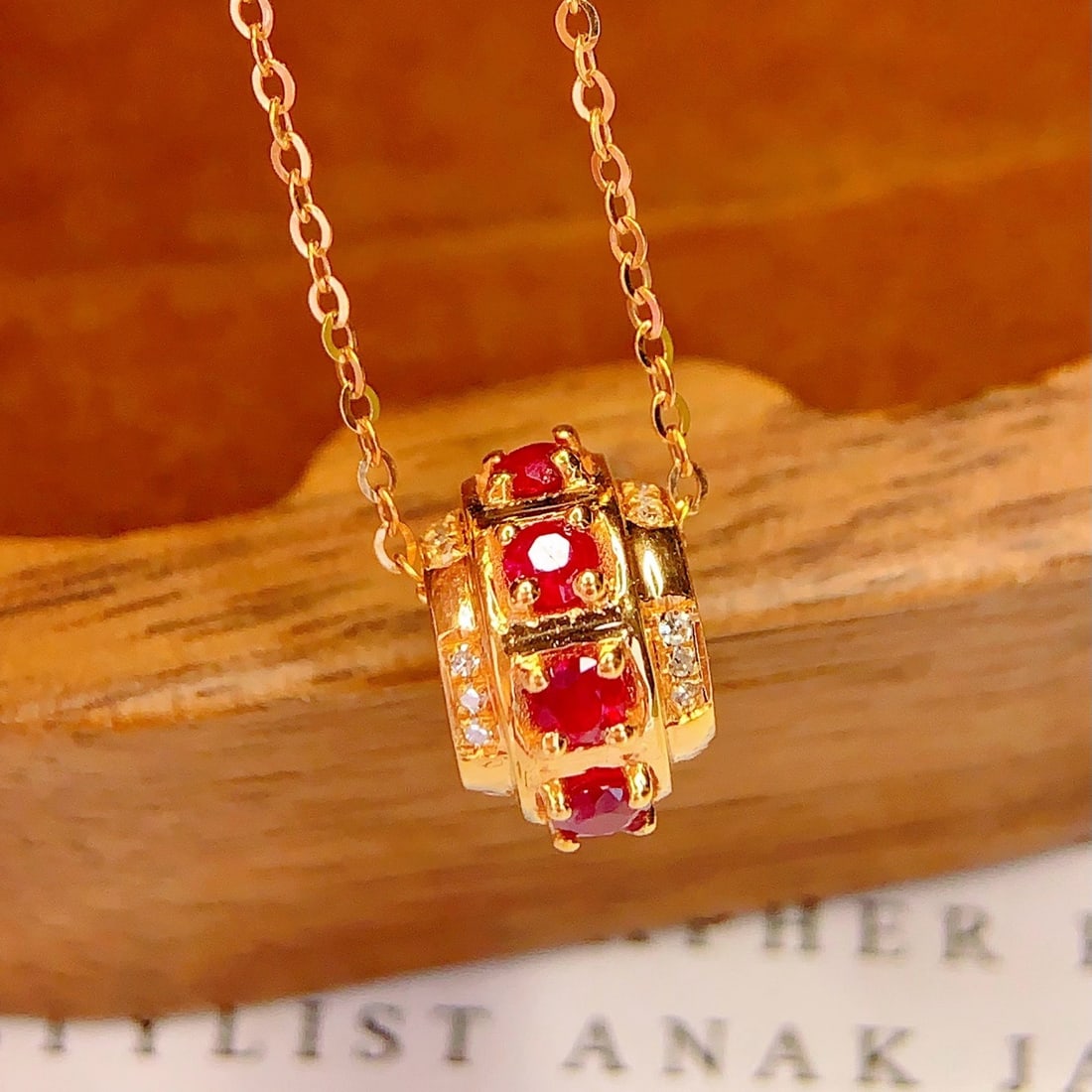 14k Gold 0.8 Ct Natural Ruby & Diamond Necklace: Ref:231174238 // gold content:14k gold // main gemstone:ruby // shape:round // carat weight:0. 8ct // color:red // treatment:natural // cut grade:g // // adjacent gemstone 2 : diamond // number of