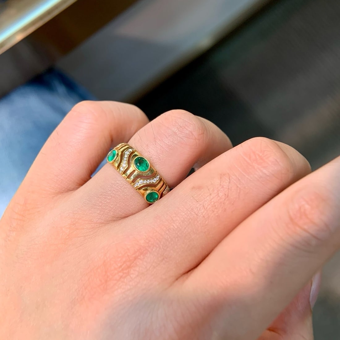 14k Gold 0.65 Ctw Natural Emerald & Diamond Ring - 5