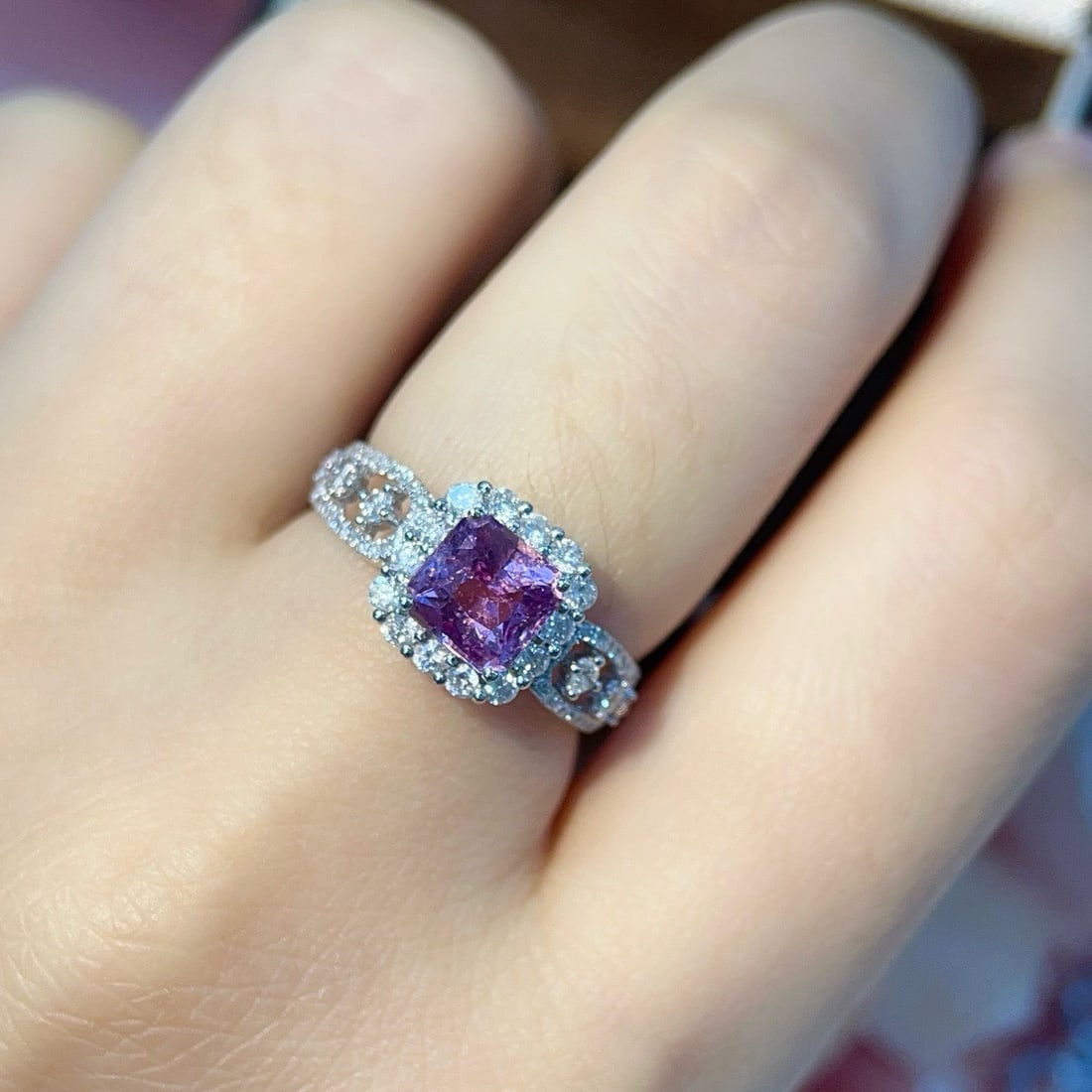 14k Gold 2.09 Ctw Natural Sapphire & Diamond Ring - 6