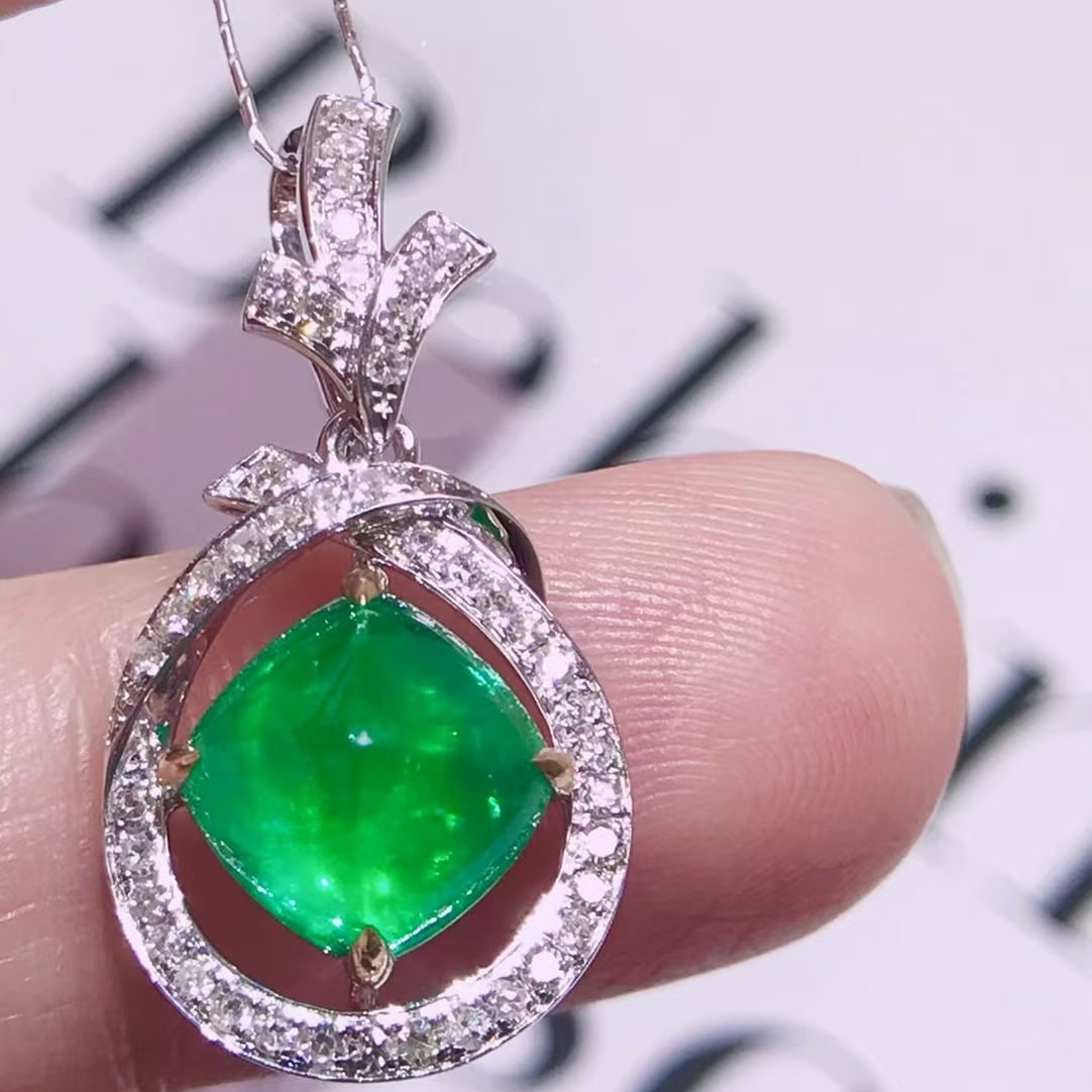 14k Gold 2.65 Ctw Natural Emerald & Diamond Pendant( Without Chain ) - 4