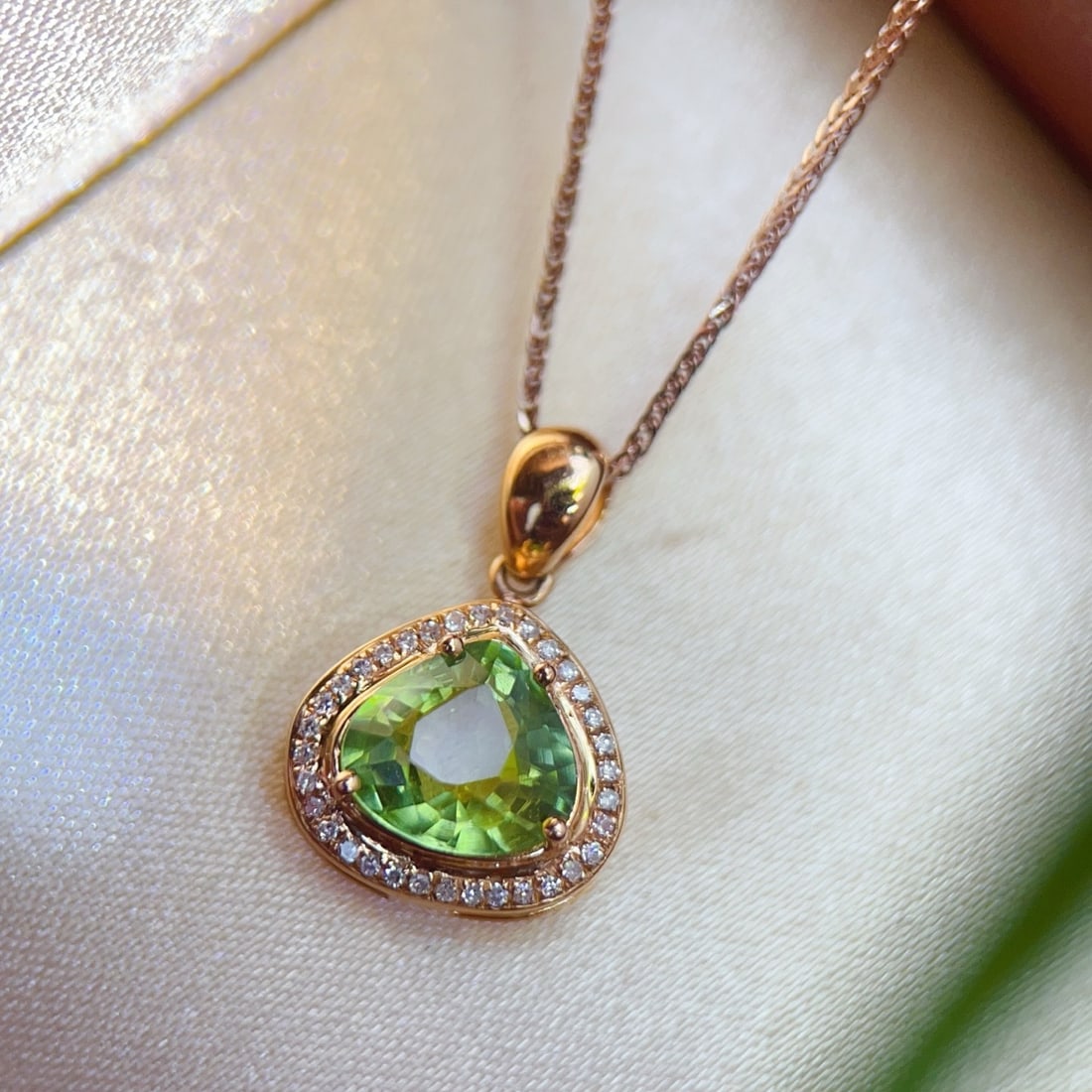14k Gold 1.75 Ctw Natural Tourmaline & Diamond Pendant( Without Chain ) - 3