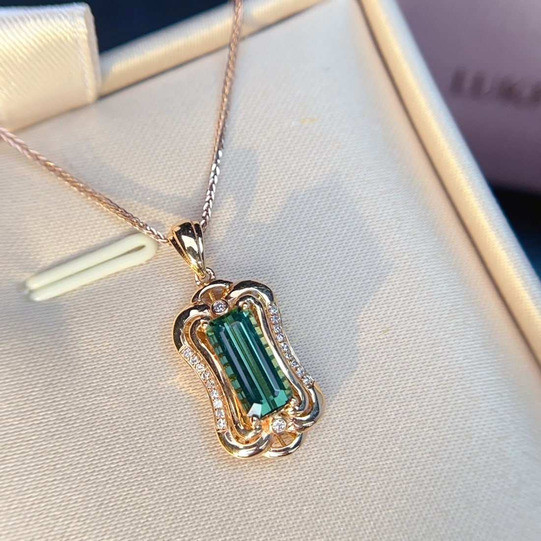 14k Gold 2.31 Ctw Natural Tourmaline & Diamond Pendant( Without Chain ) - 2