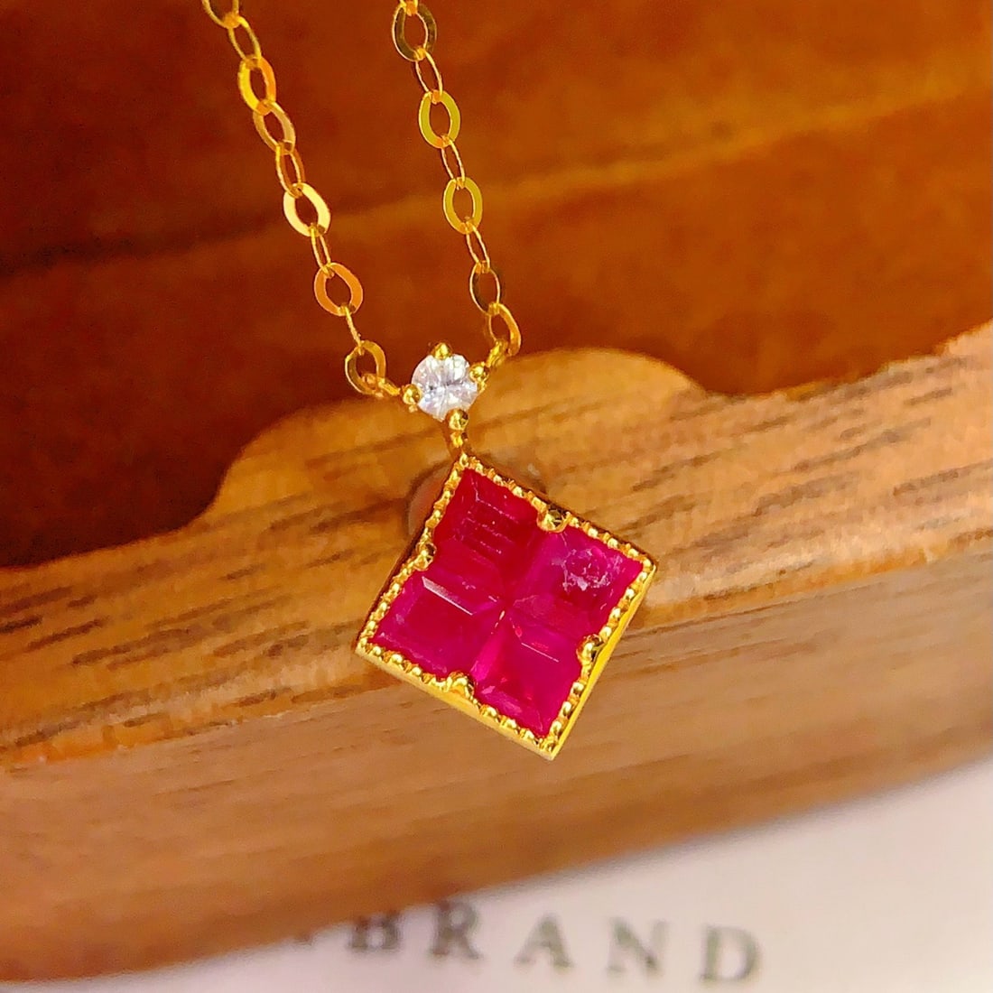 14k Gold 0.8 Ct Natural Ruby & Sapphire Necklace: Ref:231174276 // gold content:14k gold // main gemstone:ruby // shape:square // carat weight:0. 8ct // color:red // treatment:natural // // adjacent gemstone 2 : sapphire // number of stones:1 //