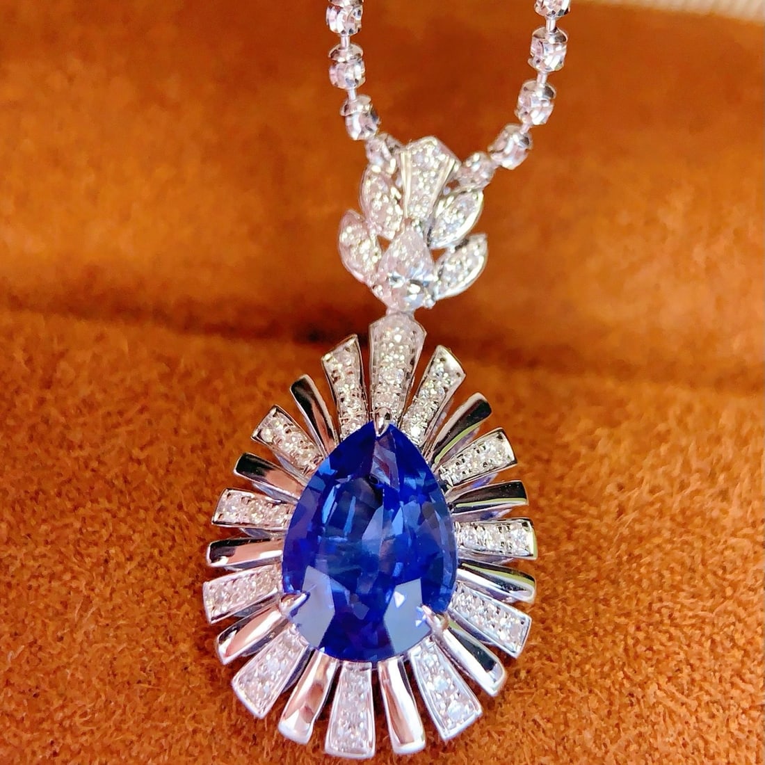 14k Gold 2.3 Ct Natural Sapphire & Diamond Pendant( Without Chain ) - 3