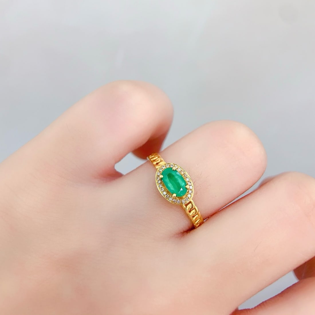 14k Gold 0.55 Ct Natural Emerald & Diamond Ring - 6