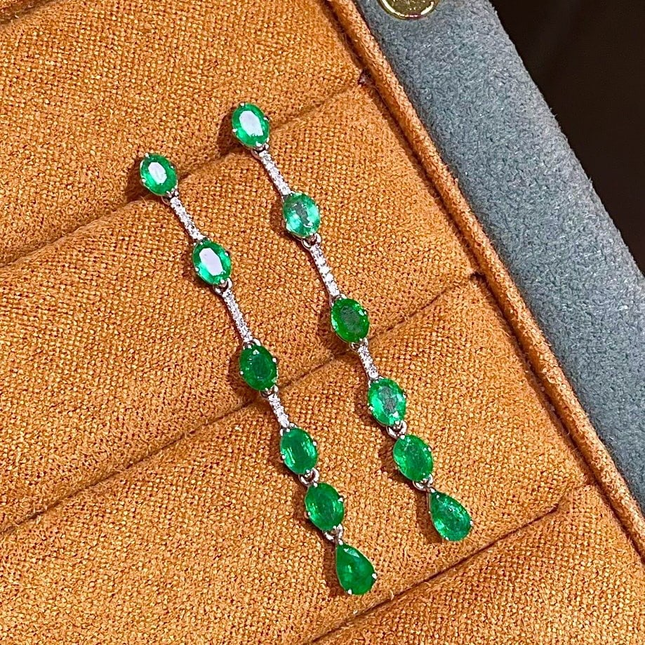 14k Gold 2.28 Ct Natural Emerald & Diamond Earrings - 2