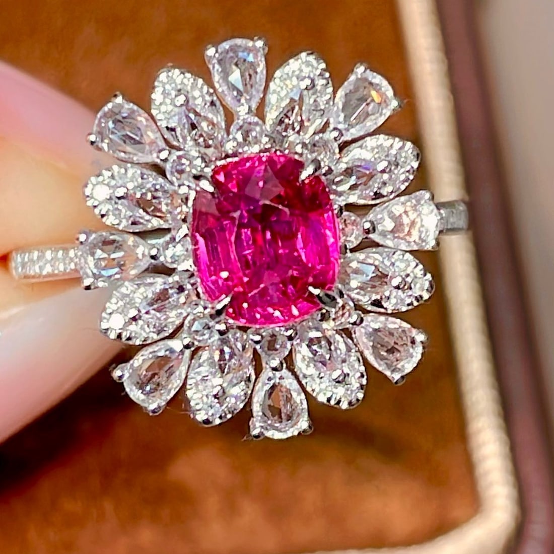 14k Gold 1.1 Ct Natural Ruby & Diamond & Sapphire Ring - 2