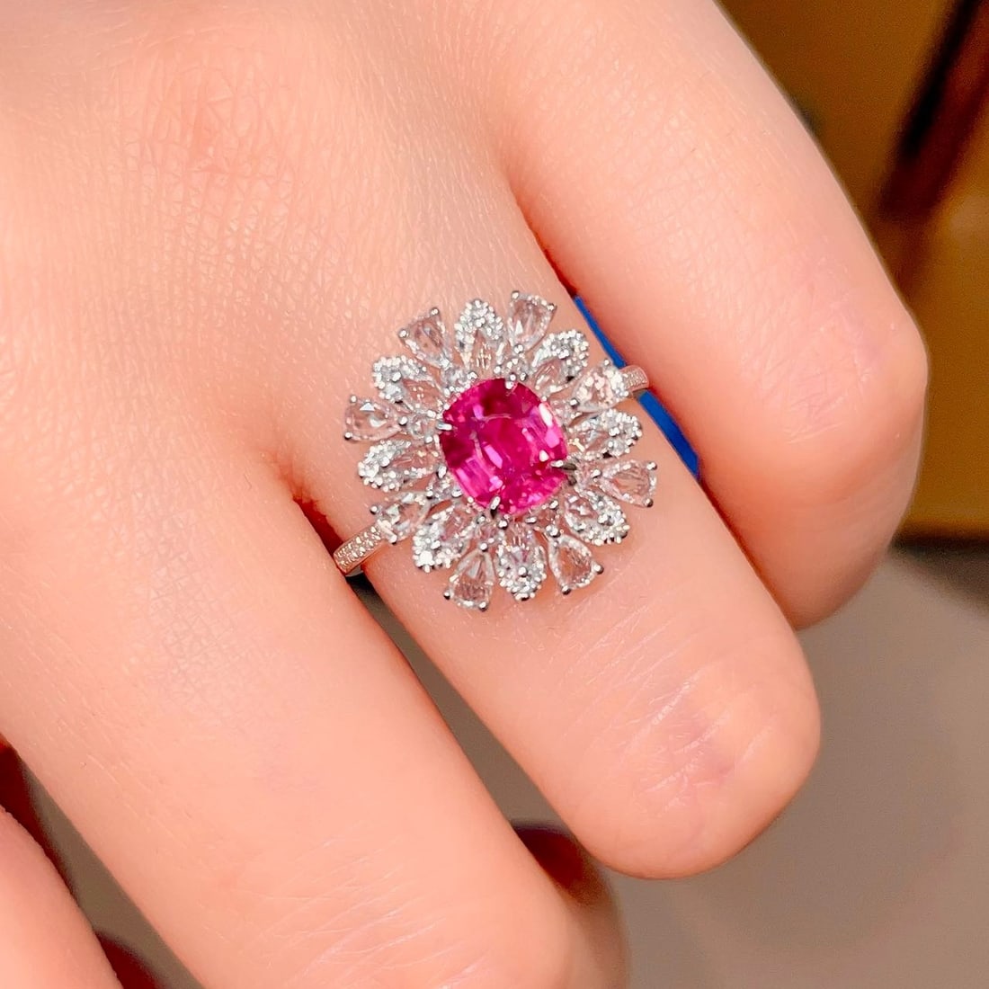 14k Gold 1.1 Ct Natural Ruby & Diamond & Sapphire Ring - 6