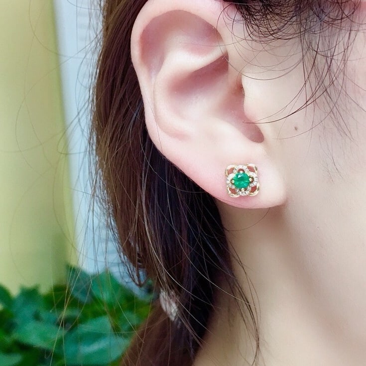 14k Gold 0.7 Ct Natural Emerald & Diamond Earrings - 6