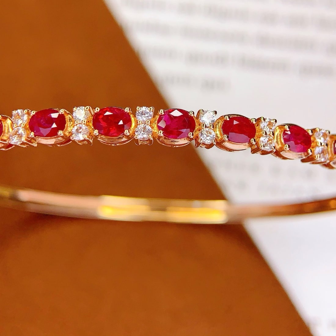 14k Gold 2.5 Ct Natural Ruby & Sapphire Bangle - 3