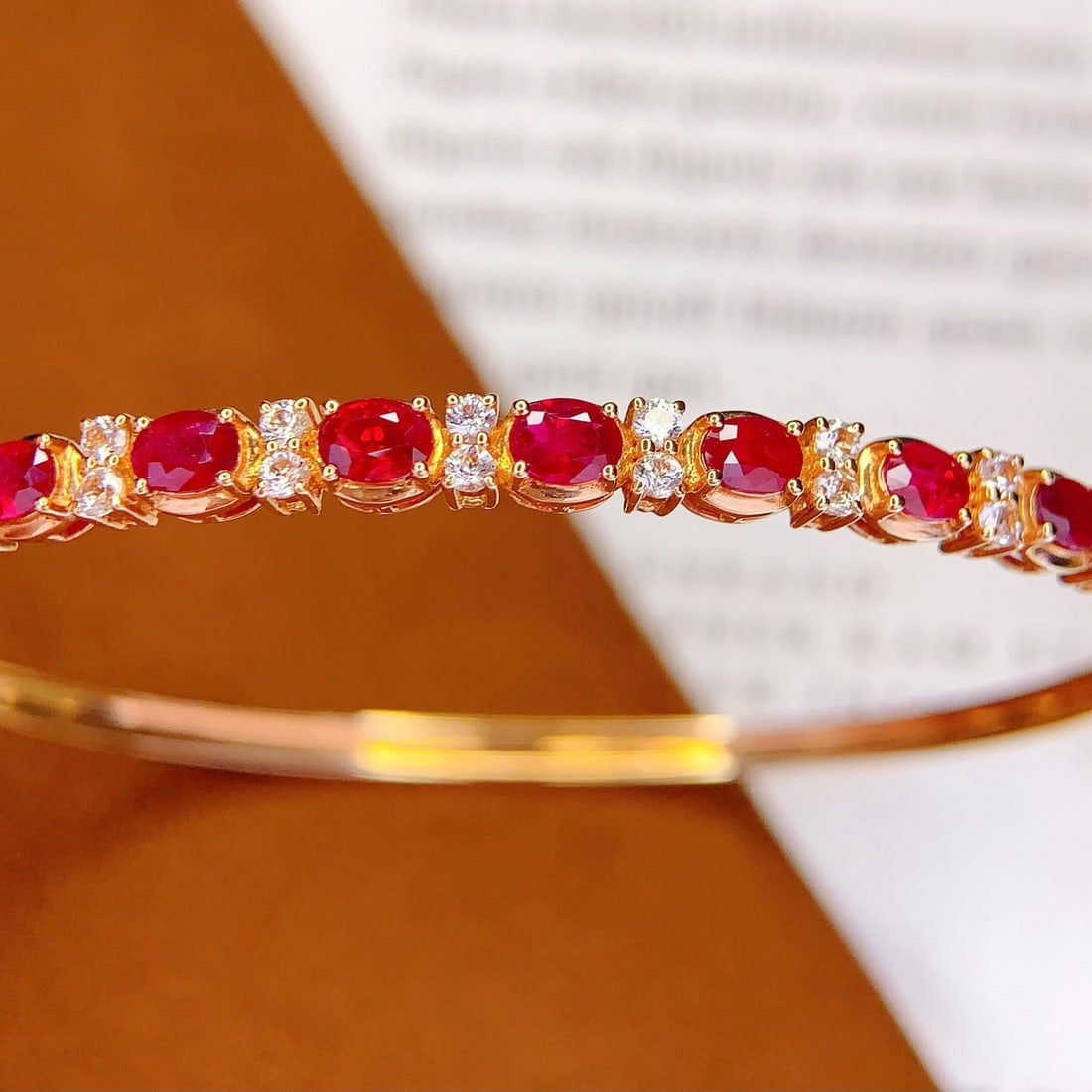 14k Gold 2.5 Ct Natural Ruby & Sapphire Bangle - 6