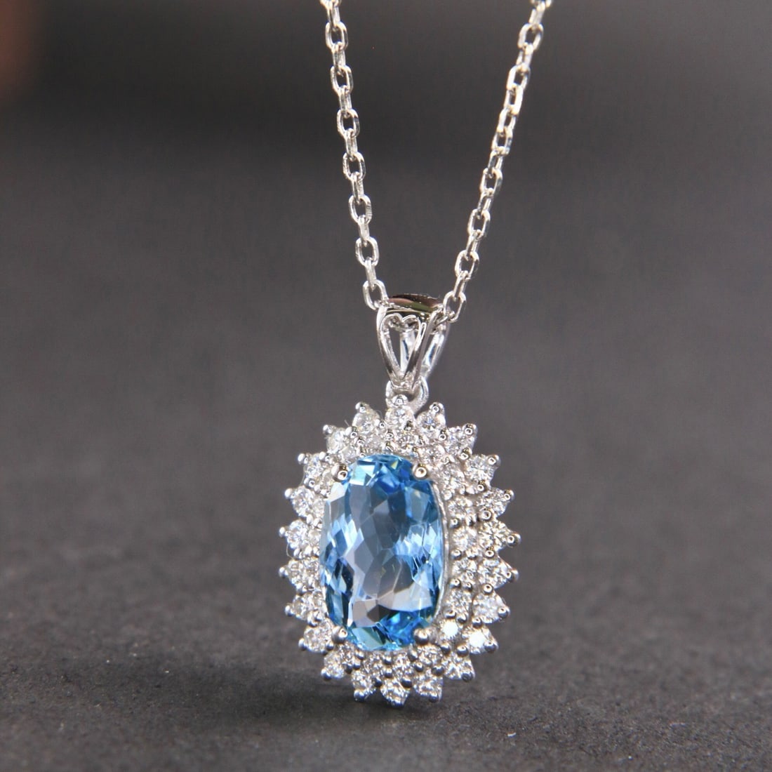 14k Gold 2.02 Ctw Natural Aquamarine & Diamond Necklace - 2