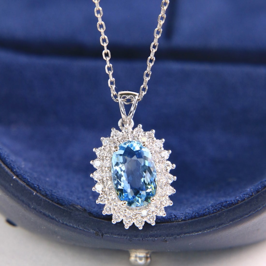 14k Gold 2.02 Ctw Natural Aquamarine & Diamond Necklace - 6