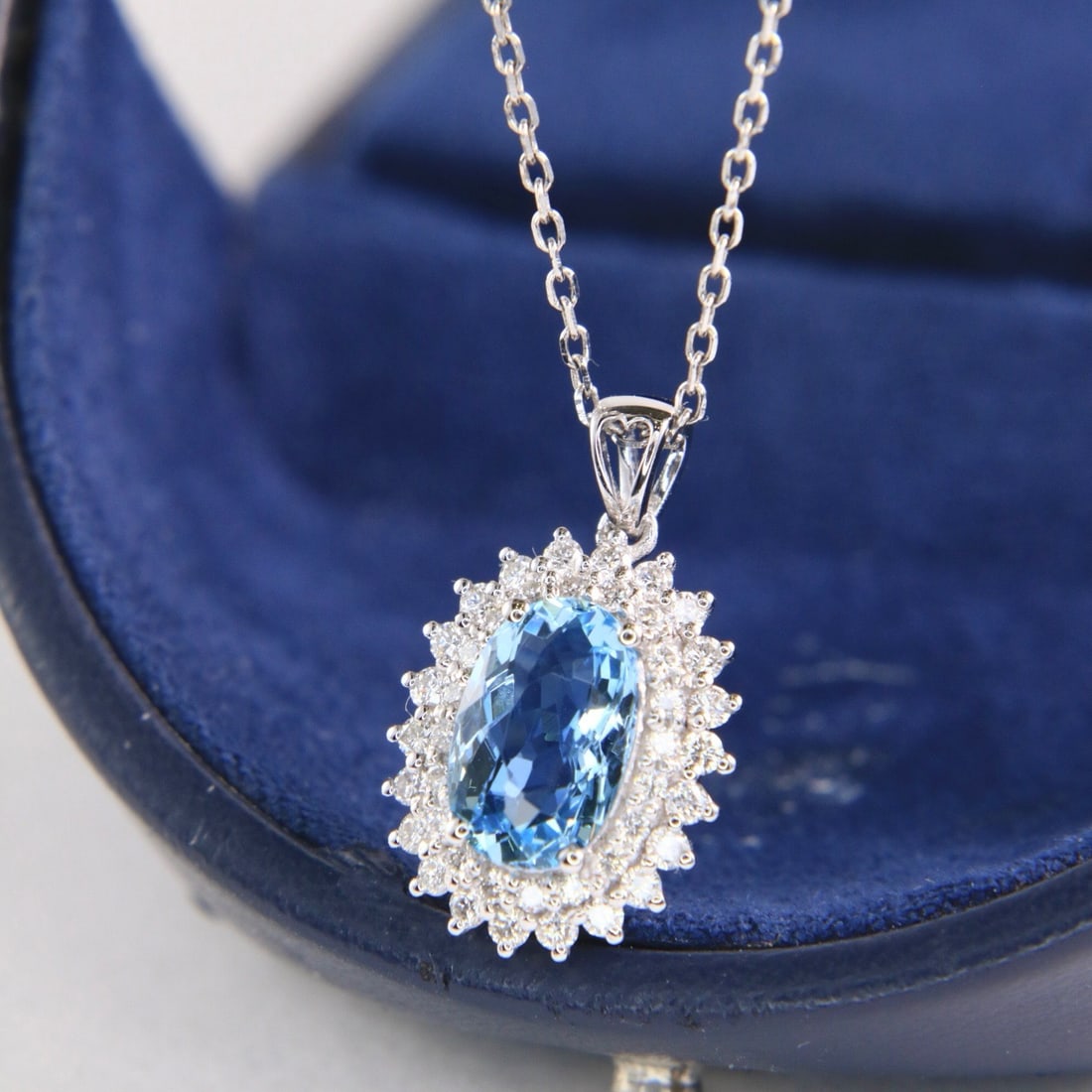 14k Gold 2.02 Ctw Natural Aquamarine & Diamond Necklace - 7