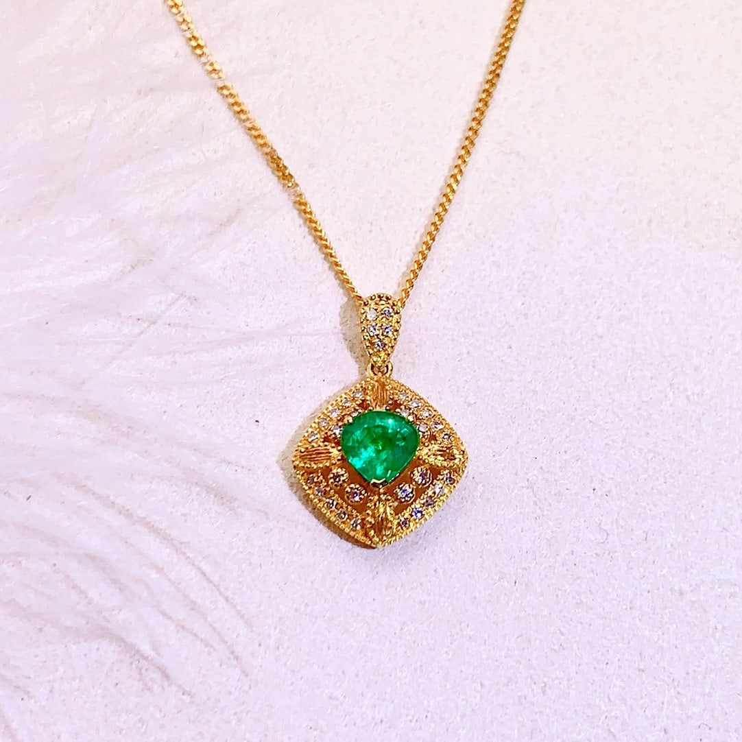 14k Gold 0.5 Ct Natural Emerald & Diamond Pendant( Without Chain ) - 3
