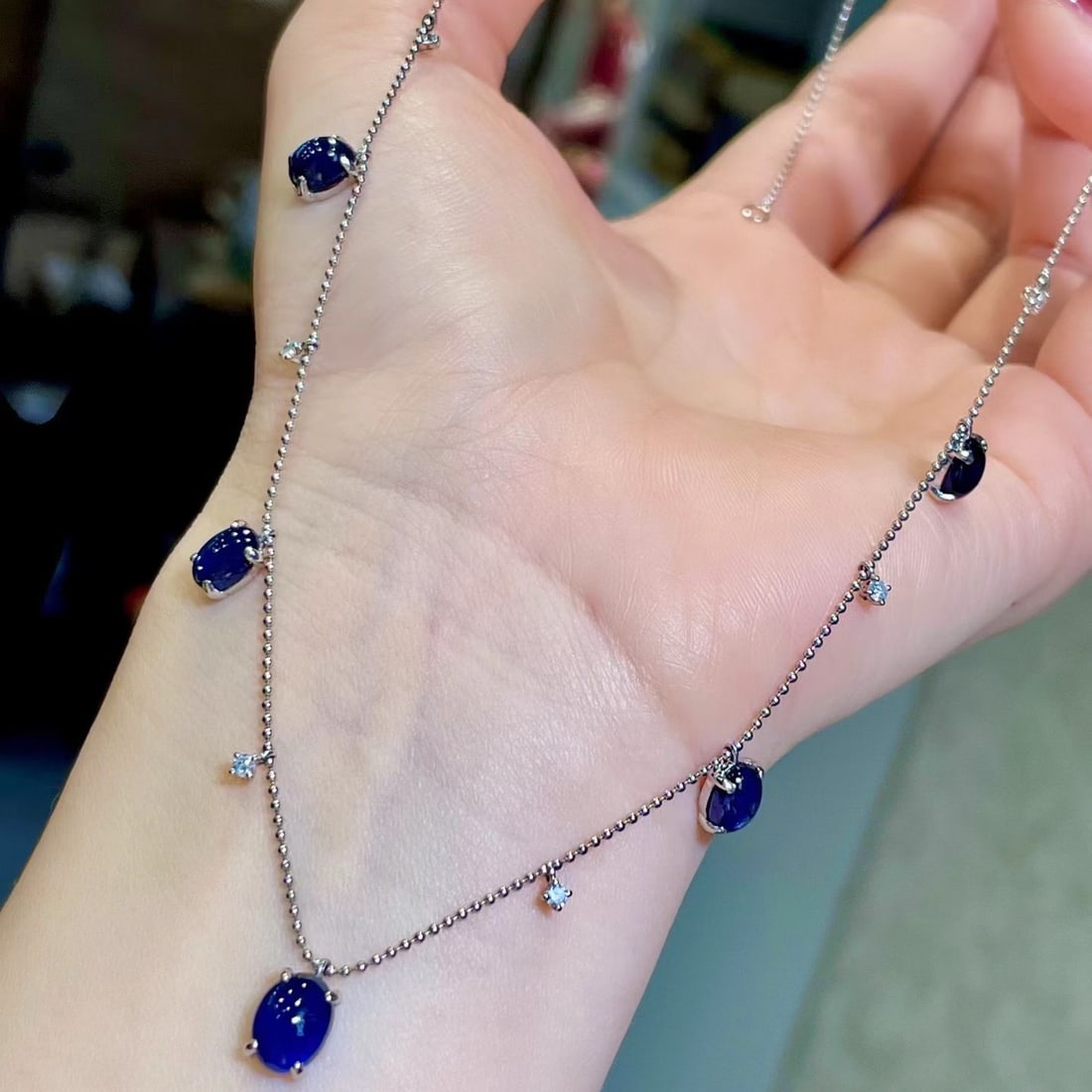 14k Gold 7.41 Ctw Natural Sapphire & Diamond Necklace: Ref:231174355 // gold content:14k gold // main gemstone:sapphire // shape:oval // carat weight:7. 23ct // color:blue // treatment:natural // // adjacent gemstone 2 : diamond // shape:round // carat