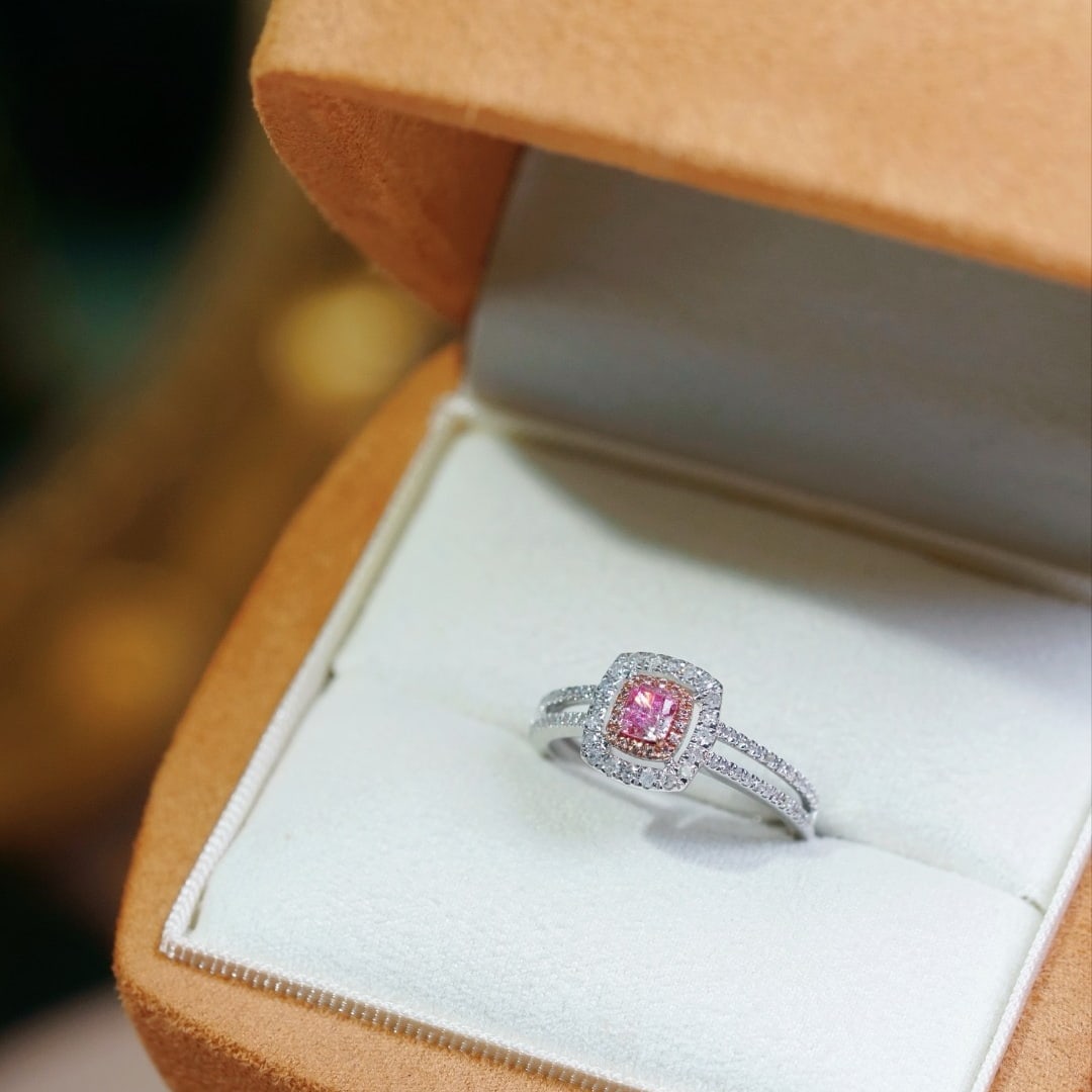 14k Gold 0.50 Ctw Natural Pink Diamond & Diamond Ring - 7