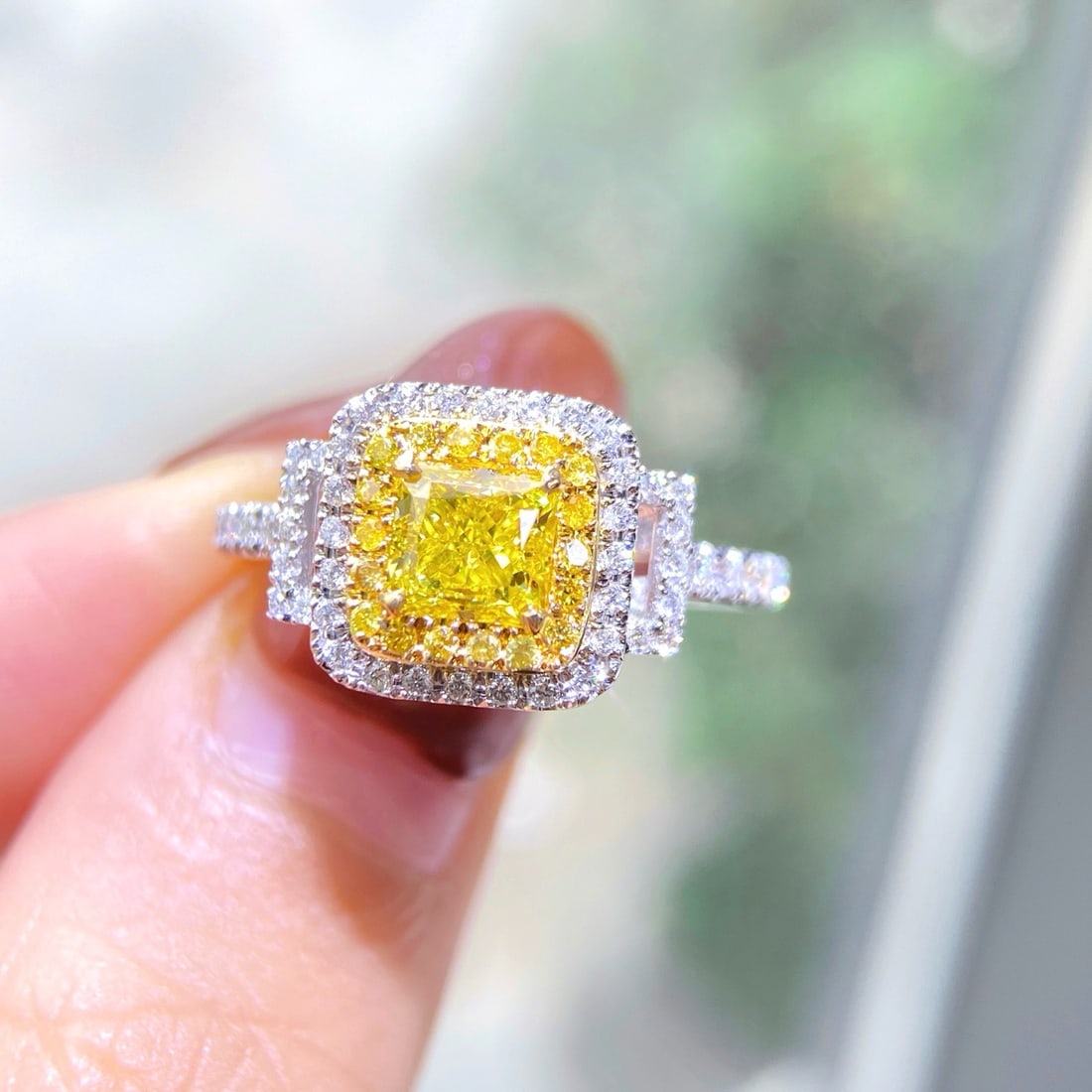 Gia Certified 14k Gold 1.46 Ctw Natural Yellow Diamond & Diamond Ring - 2