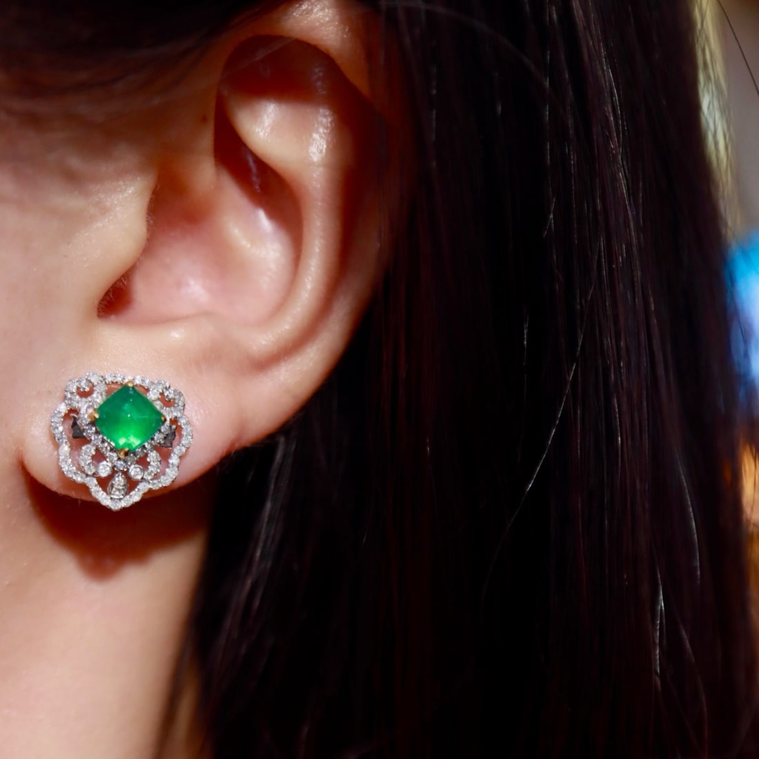 14k Gold 2.18 Ctw Natural Emerald & Diamond Earrings - 4