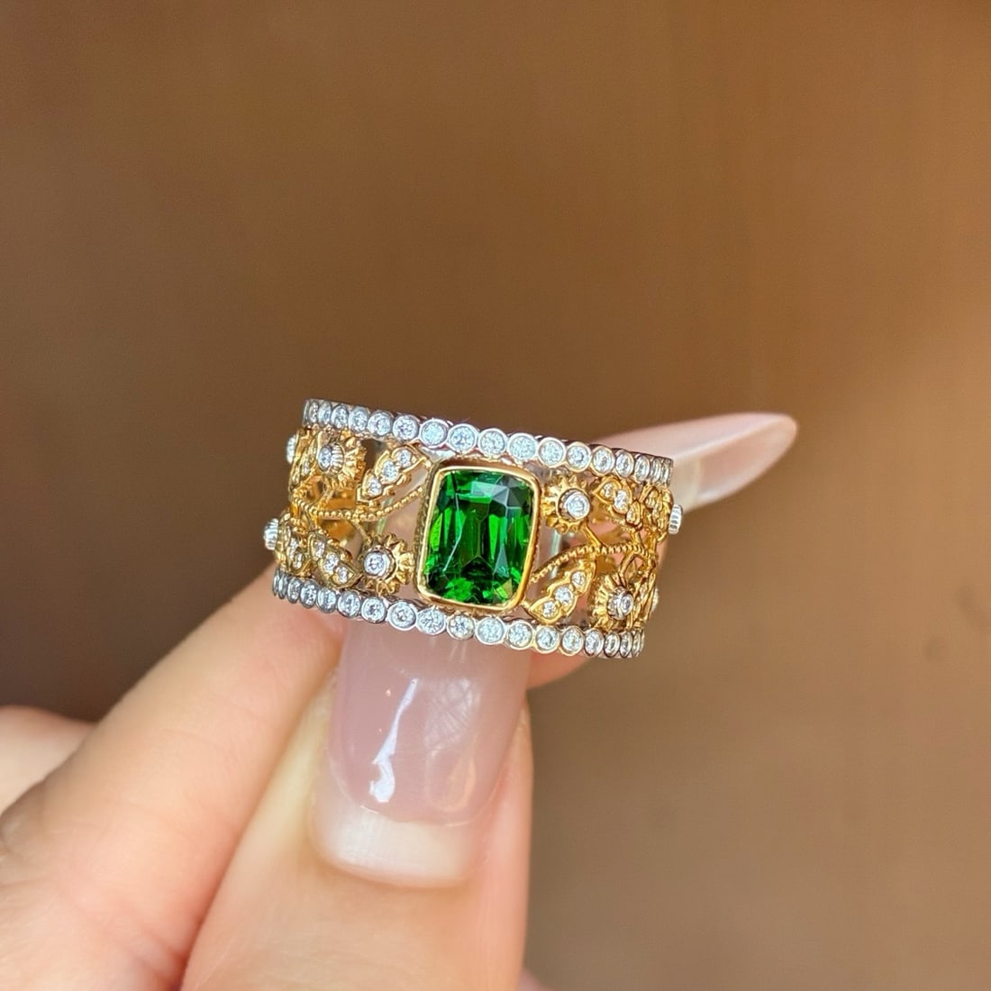 14k Gold 2.14 Ctw Vivid Green Natural Tsavorite & Diamond Ring: Ref:231174428 // gold content:14k gold // ring size:7. 25us // // main gemstone:tsavorite // shape:cushion // carat weight:1. 56ct // color:vivid green // treatment:natural // // adjacent gemstone 2 :