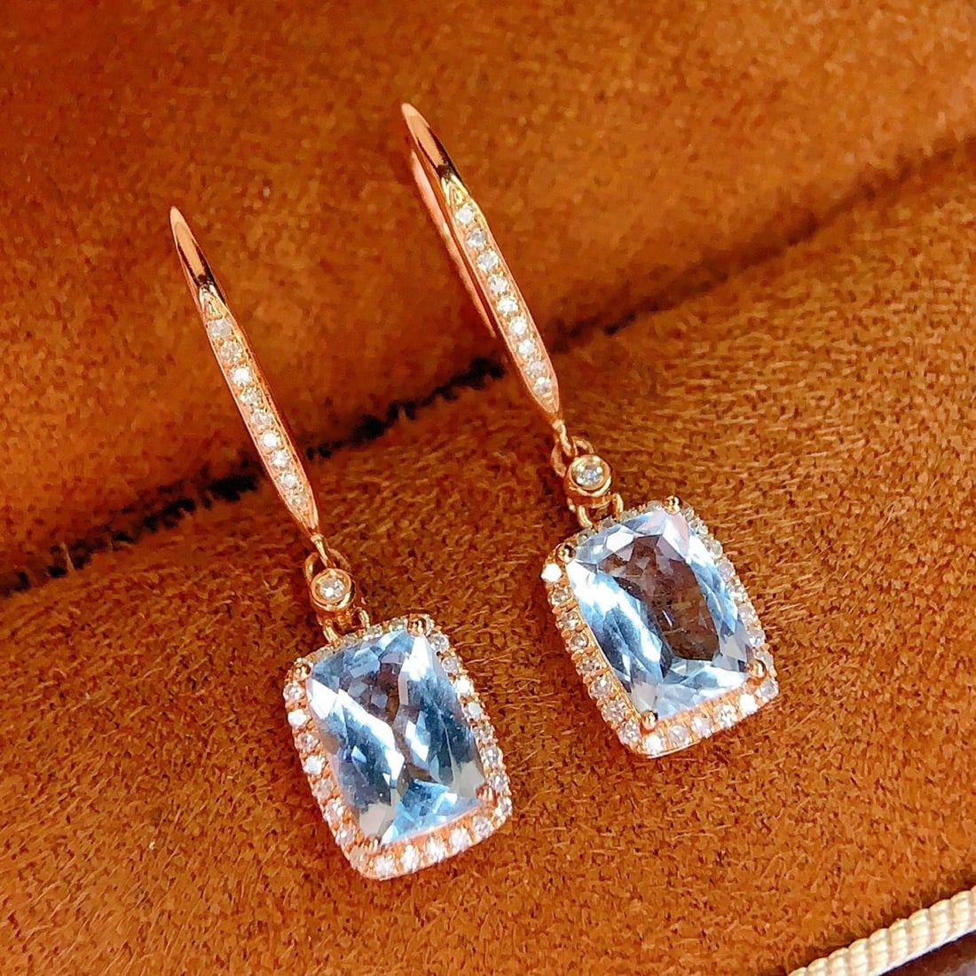 14k Gold 2 Ct Natural Aquamarine & Diamond Earrings - 5