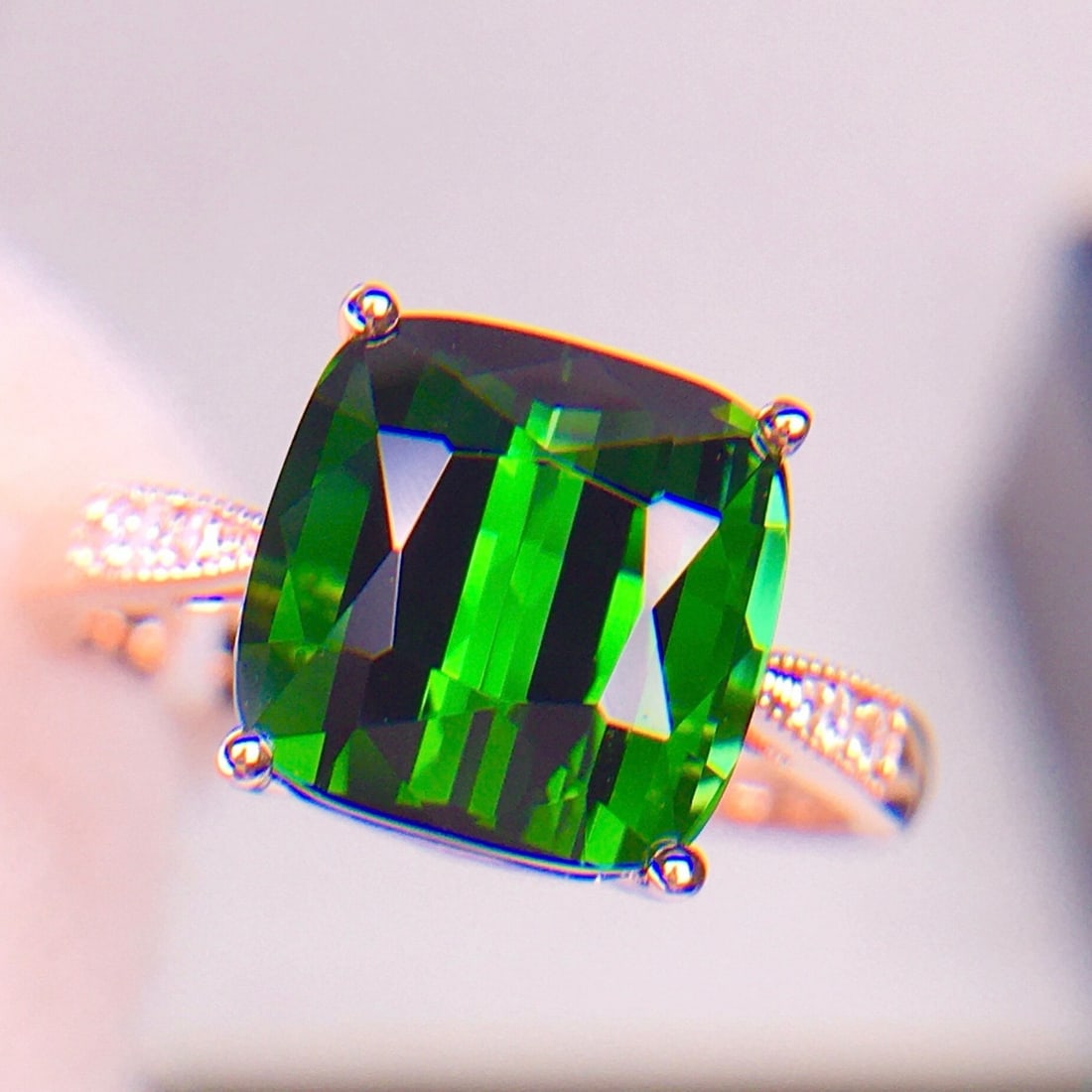 14k Gold 4.5 Ct Natural Tourmaline & Diamond Ring - 2
