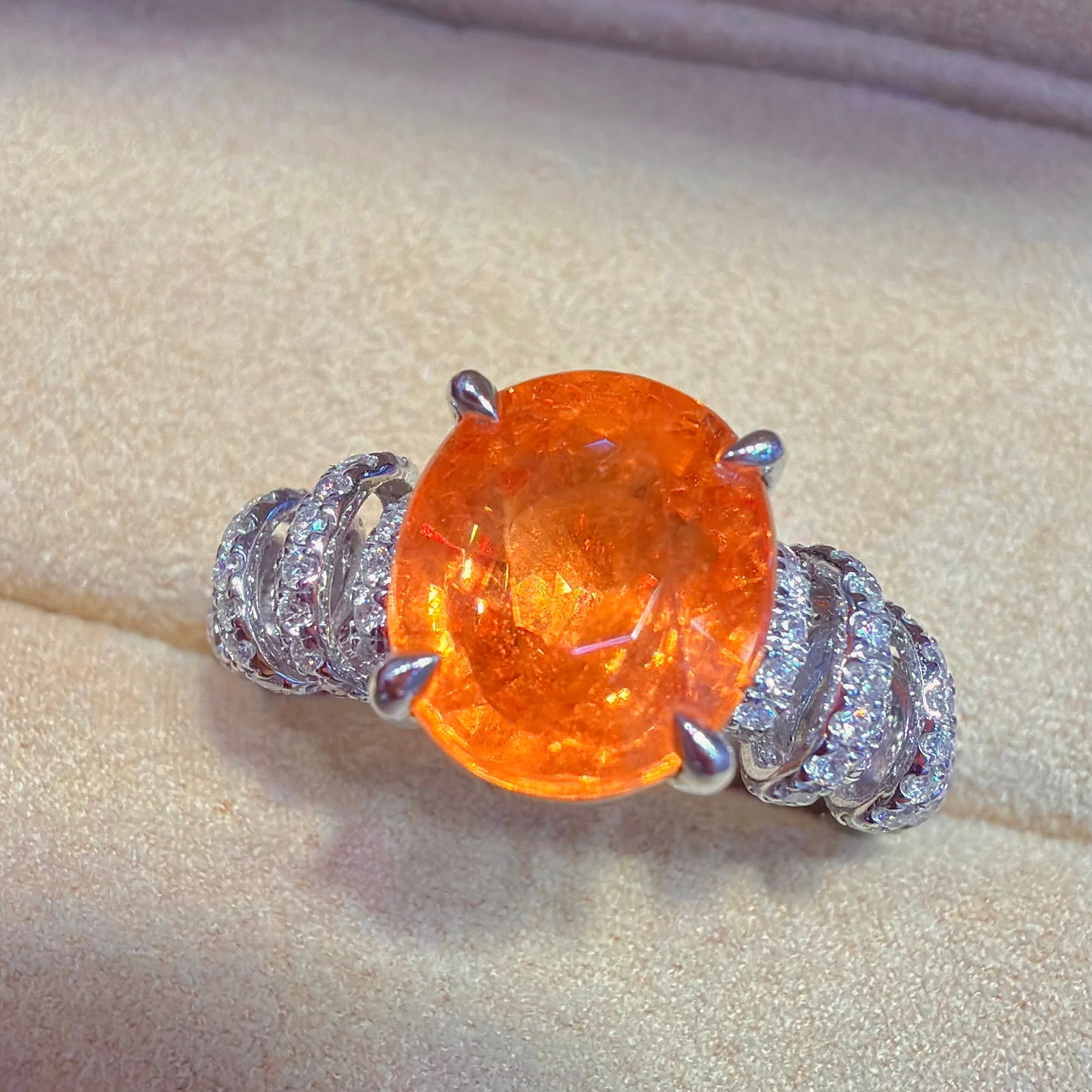 14k Gold 5.54 Ctw Natural Spessartine & Diamond Ring: Ref:231174434 // gold content:14k gold // ring size:7. 25us // // main gemstone:spessartine // shape:oval // carat weight:4. 75ct // color:orange // treatment:natural // // adjacent gemstone 2 :