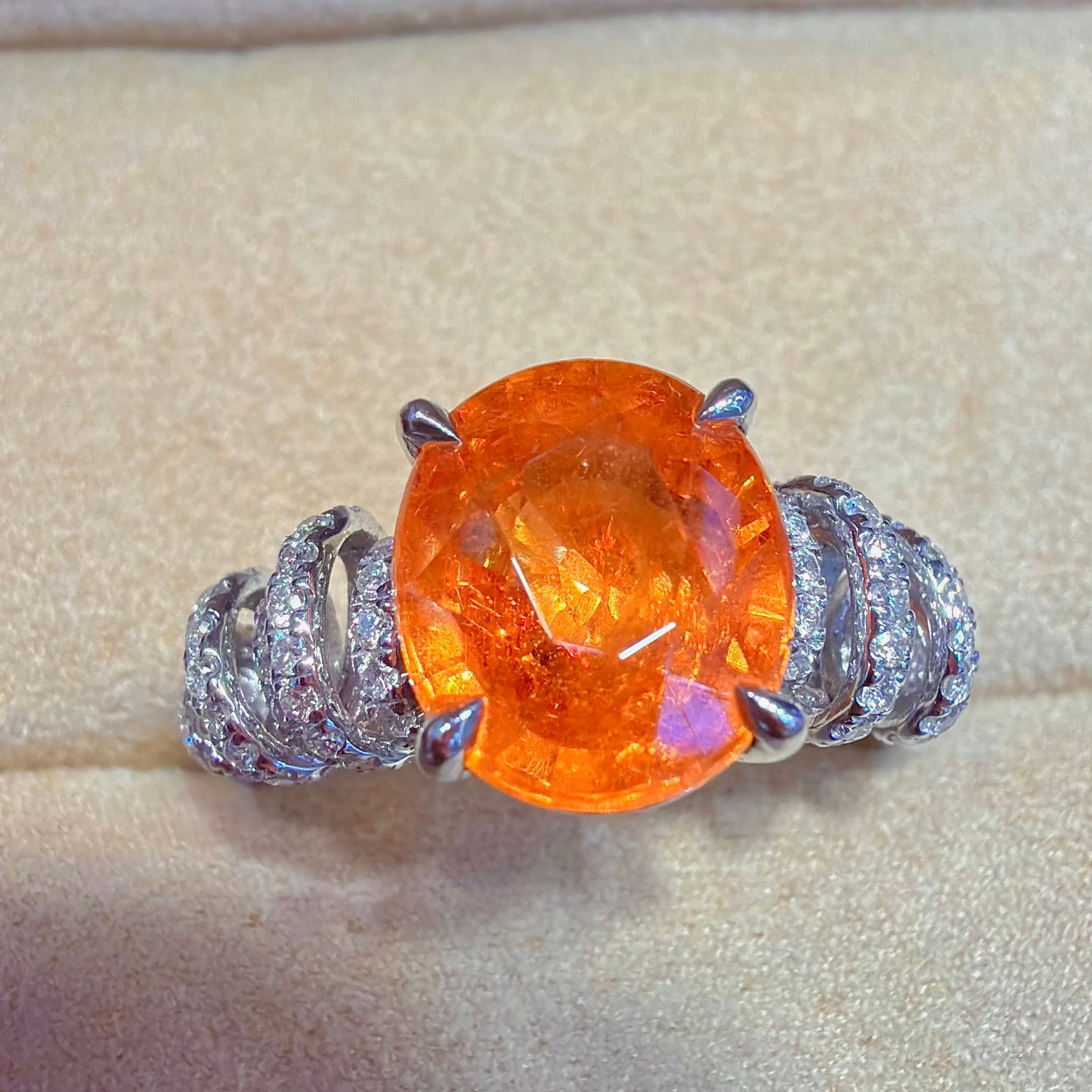 14k Gold 5.54 Ctw Natural Spessartine & Diamond Ring - 2