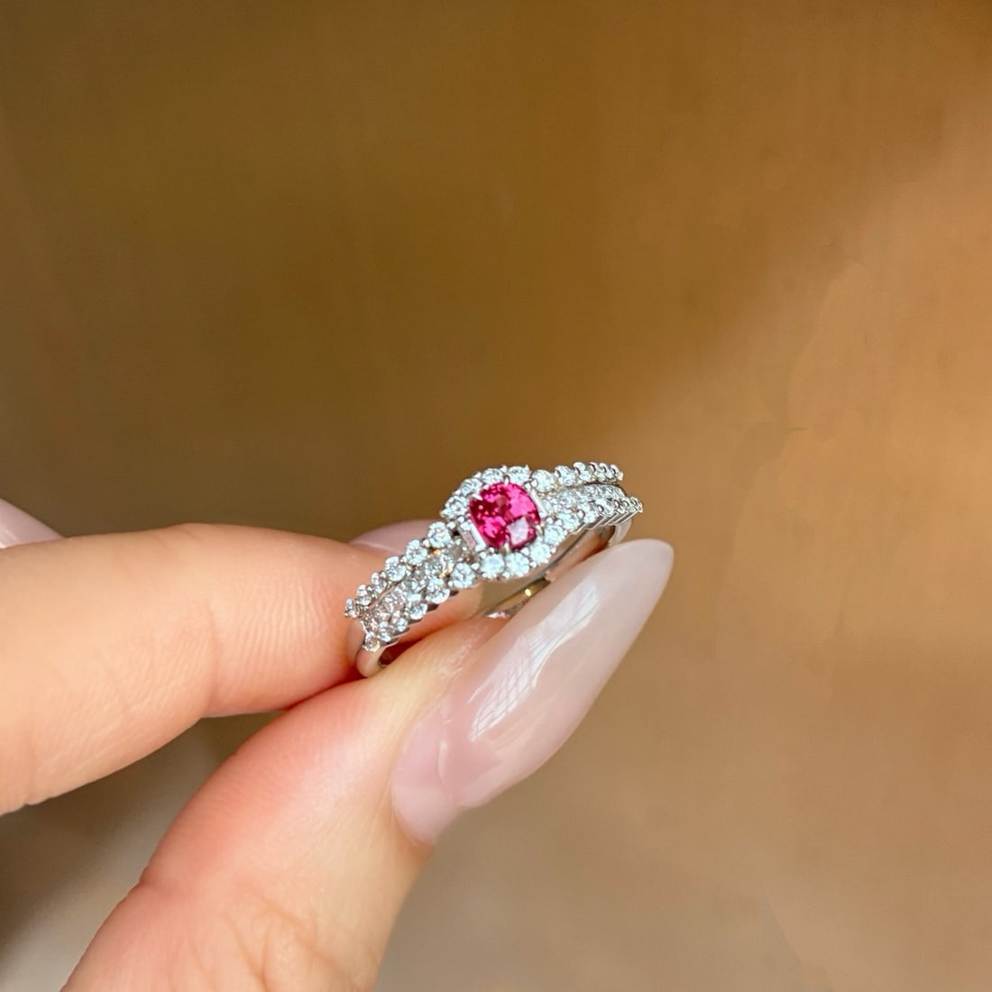 14k Gold 0.74 Ctw Natural Spinel & Diamond Ring - 5