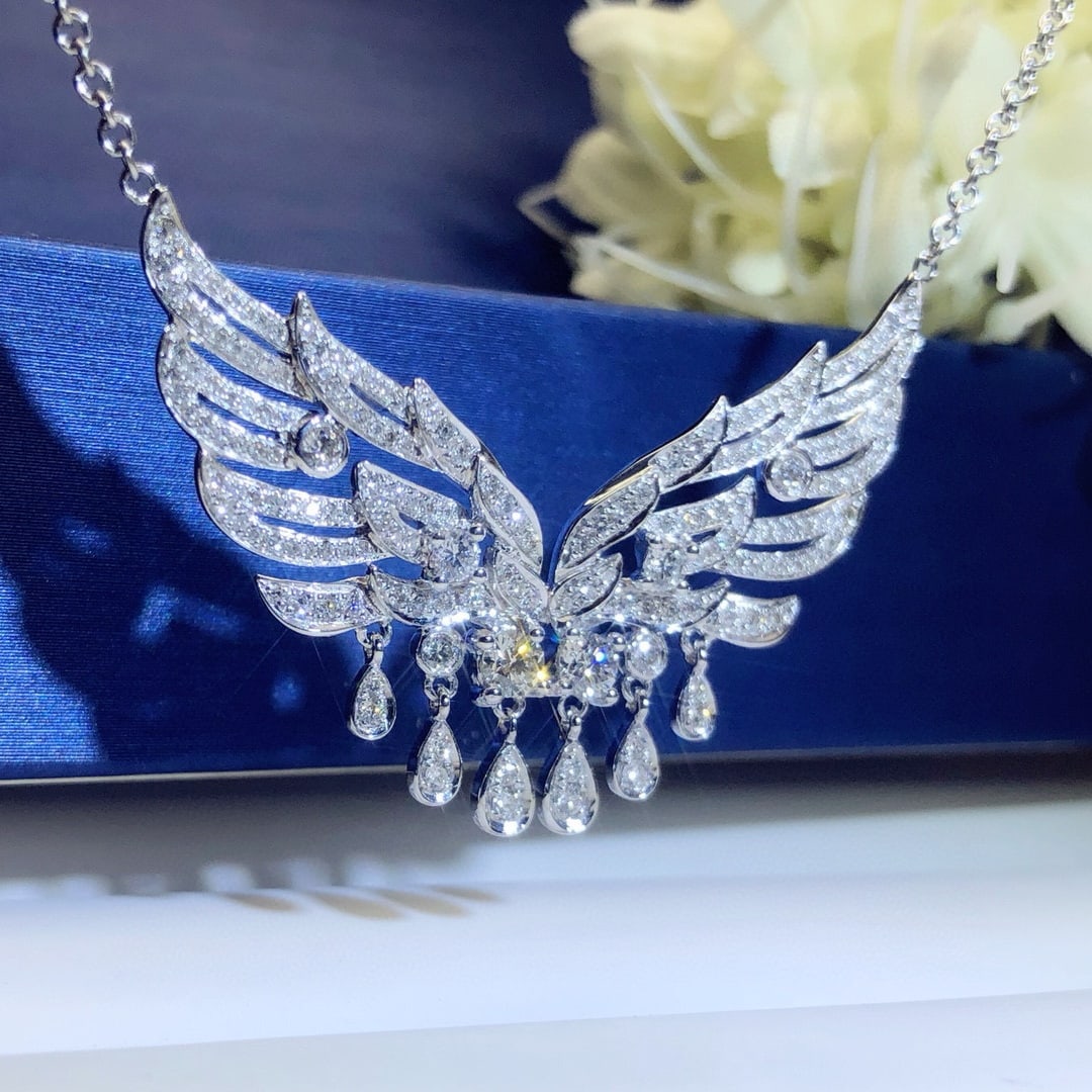 14k Gold 1.5 Ct Natural H Diamond Necklace: Ref:230947039 // gold content:14k gold // main gemstone:diamond // shape:round // carat weight:1. 5ct // clarity grade:vs-si // color:h // treatment:natural // cut grade:g // Condition: New Low Estim