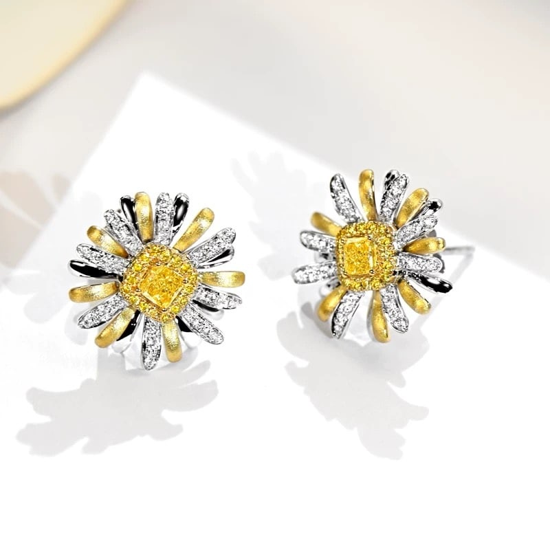 14k Gold 0.77 Ctw Natural Yellow Diamond & Diamond & Flowers Earrings: Ref:230947054 // gold content:14k gold // main gemstone:yellow diamond // shape:cushion // carat weight:0. 42ct // color:yellow // treatment:natural // // adjacent gemstone 2 : diamond // shape:round