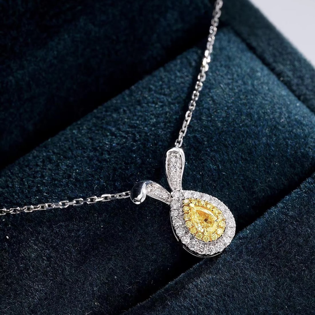 14k Gold 0.35 Ctw Natural Yellow Diamond & Diamond Necklace - 2