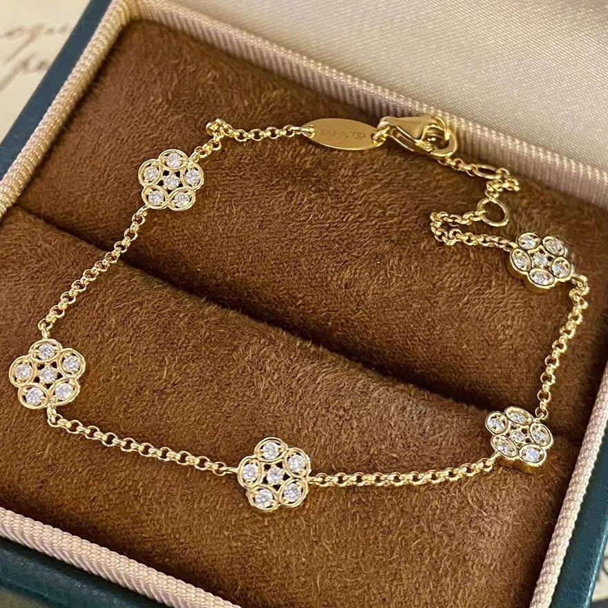 14k Gold 0.32 Ct Natural H Diamond Bracelet: Ref:230947070 // gold content:14k gold // main gemstone:diamond // shape:round // carat weight:0. 32ct // clarity grade:vs-si // color:h // treatment:natural // cut grade:g // Condition: NewLow