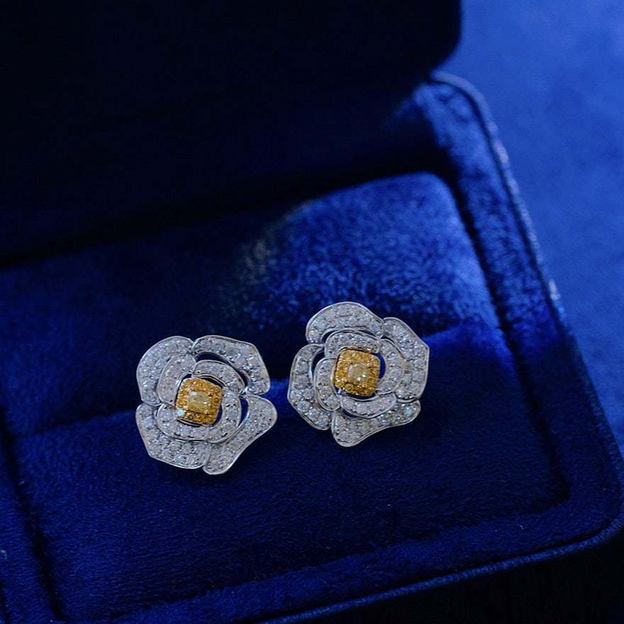 14k Gold 1.20 Ct Natural Color Diamond & Flowers Earrings - 2