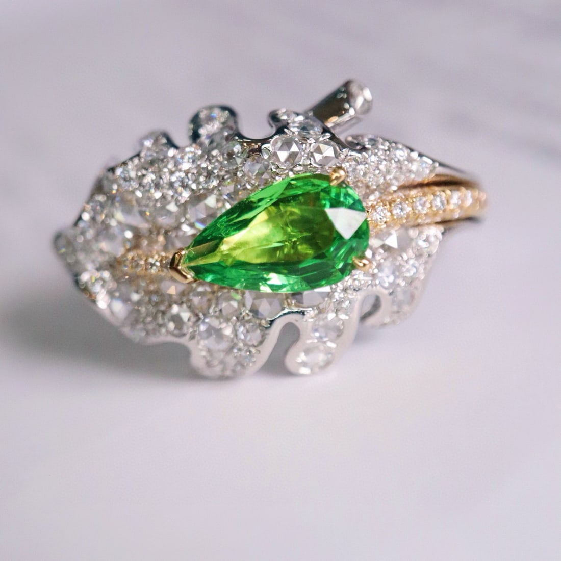14k Gold 2.48 Ctw Natural Tsavorite & Diamond Ring (1 of 7)
