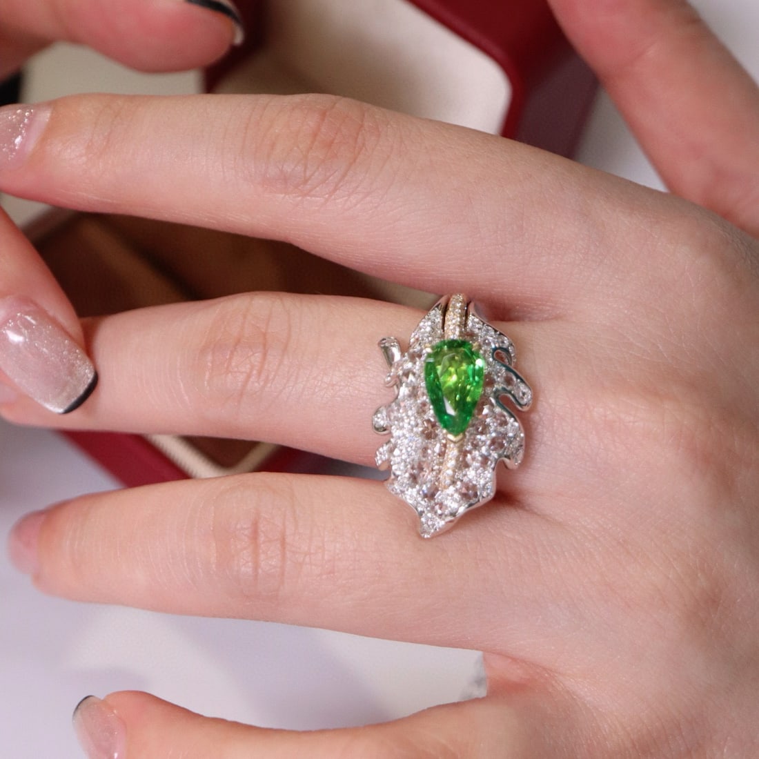 14k Gold 2.48 Ctw Natural Tsavorite & Diamond Ring - 5